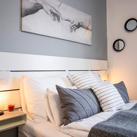 d.Five Sörház Apartment Budapest Esterno foto