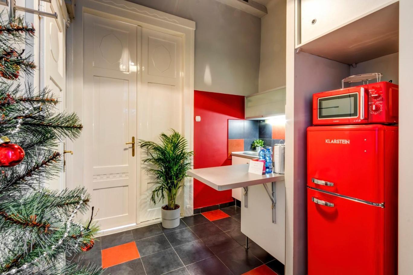 d.Five Sörház Apartment Budapest Esterno foto